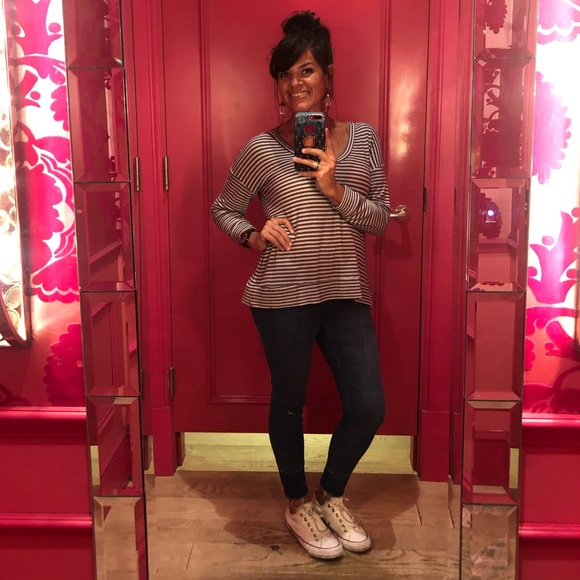 Meet your Posher, Glorymar - Picture 1 of 1